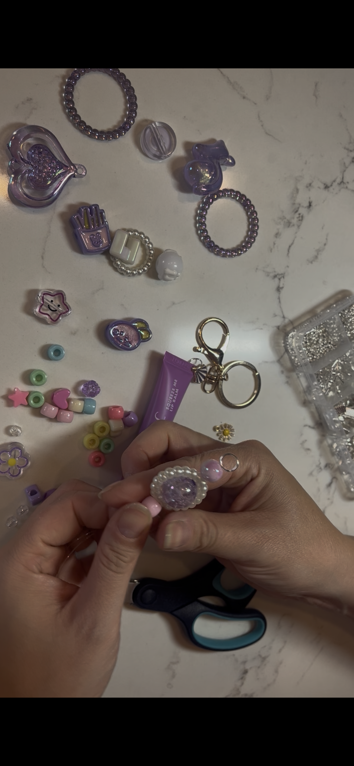 Lipgloss-sleutelhangers maken - Bestiebox 2 personen