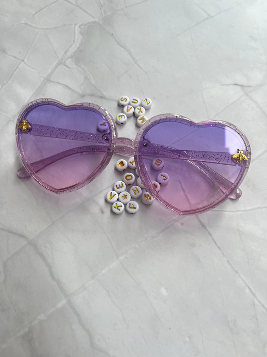 Zonnebril met naam (DIY)